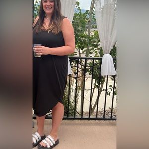 Universal standard black tank Geneva dress. Worn twice, great dress, comfy.